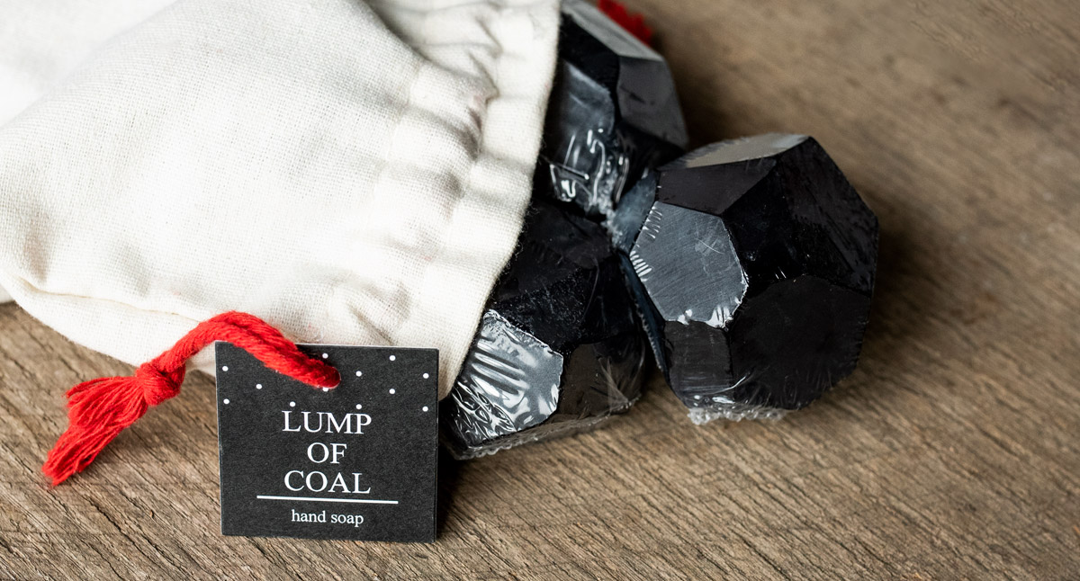How to make melt and pour lump of coal soap