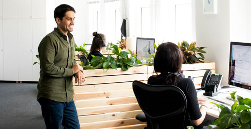 Customer-service-image-cs-team