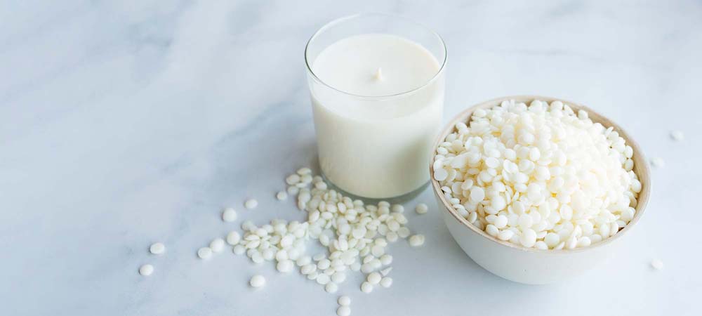 Lab Notes: Ecosoya CB-135 Soy Wax Ecosoya CB-135 Soy Wax and candle container