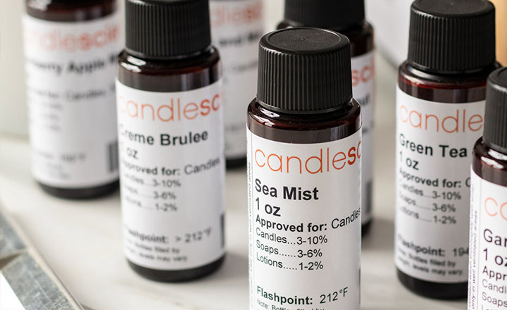 CandleScience Fresh Linen Odor Eliminator Fragrance Oil 4 oz BottleScents for Candle & Soap Making