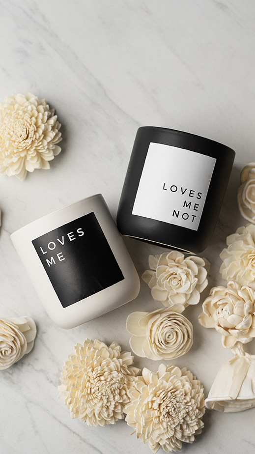 Love me, love me not candles.