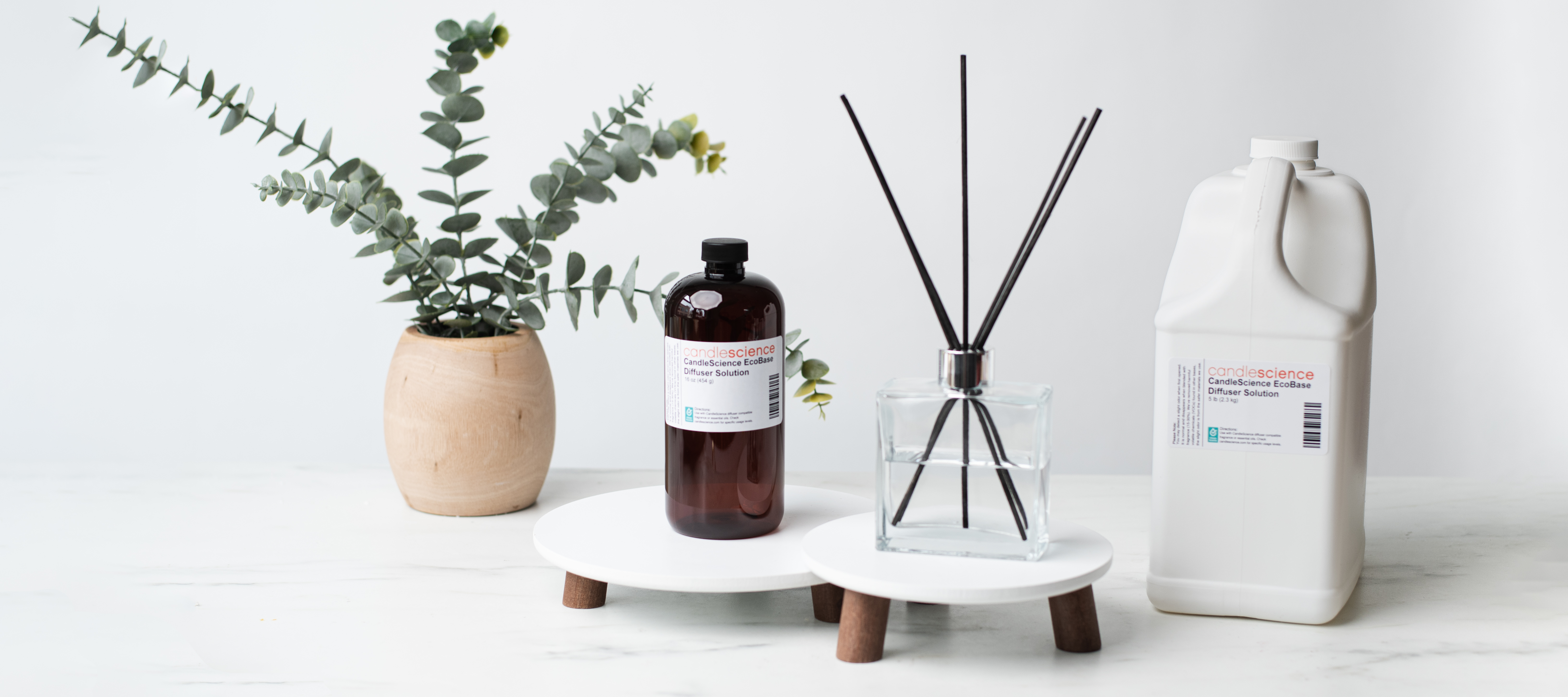 How to make a reed diffuser with a high-end fragrance