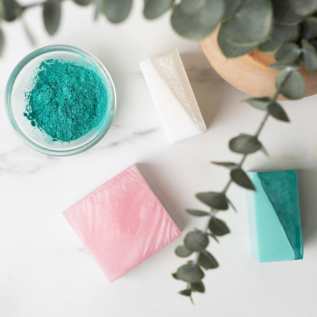 Mica 101: A beginner's guide to using mica in soap, wax, and more -  CandleScience