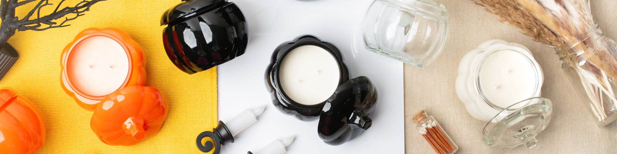 Black Pumpkin Jar candle container.