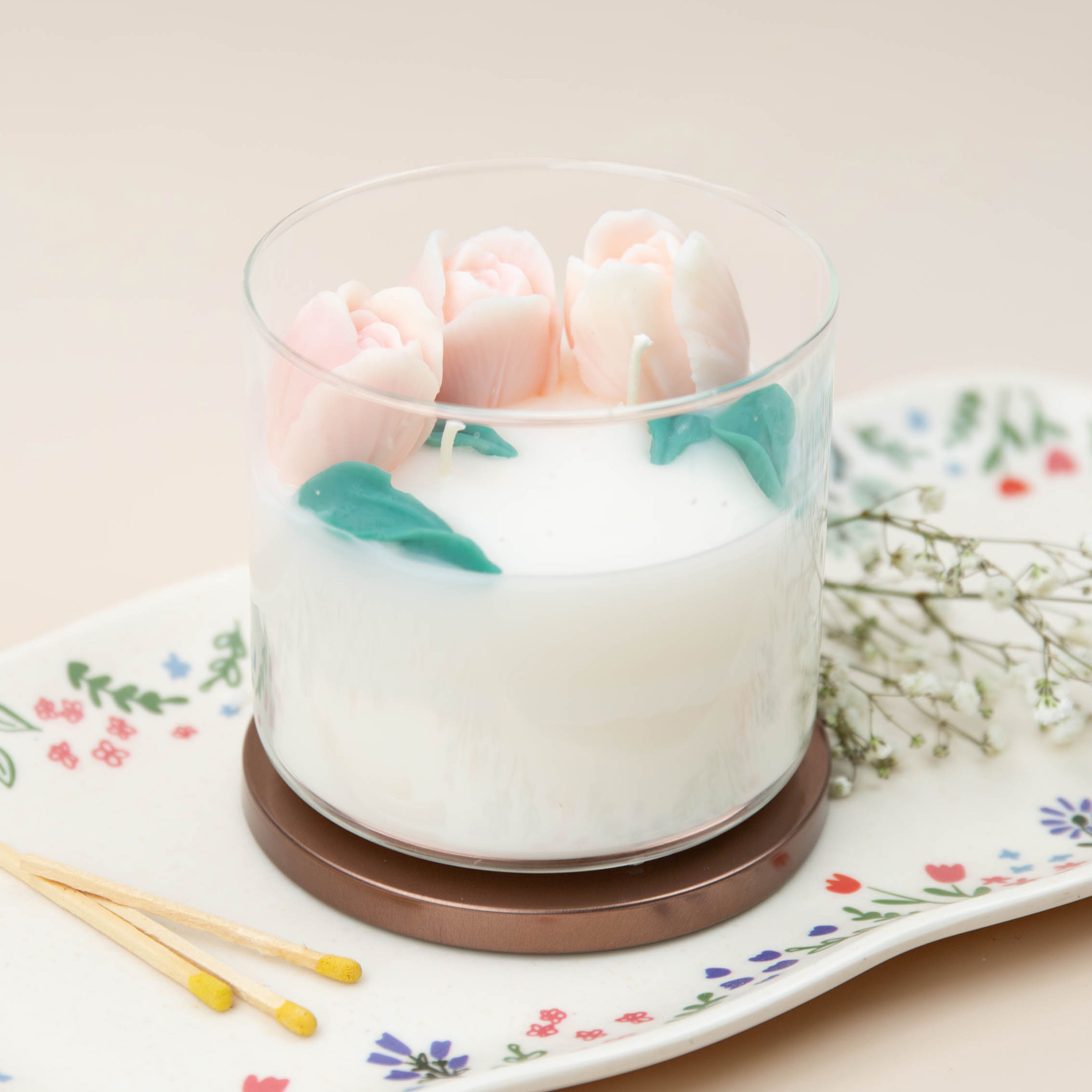 Flower Embed Candle