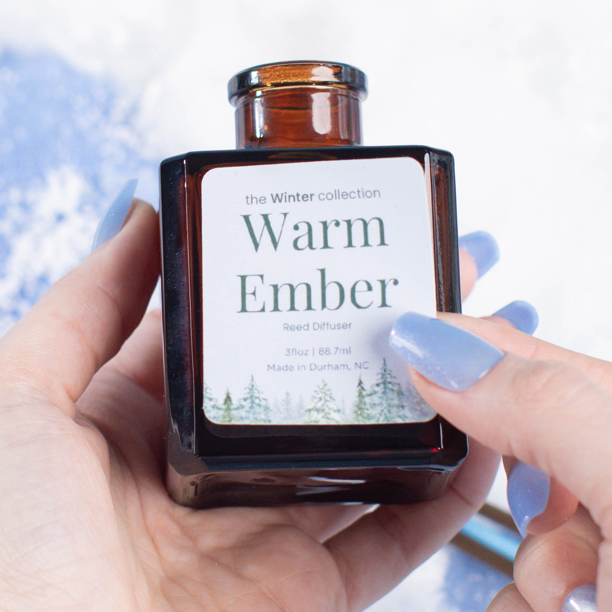 Winter Air Warm Ember reed diffuser.