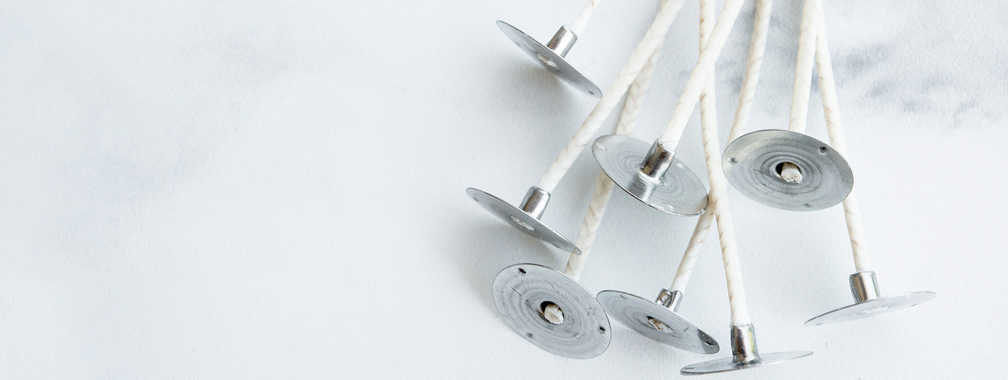 Closeup of CD series wicks.