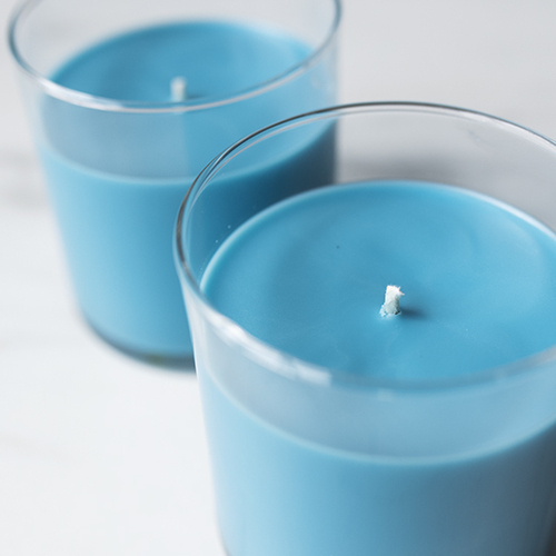 Soy wax candle in a mason jar.